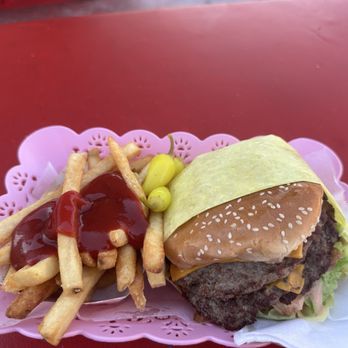 Fresh burger and fries basket